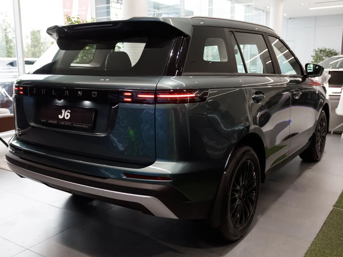 JELAND J6 1.5 DCT FWD (147 л.с.) Престиж Зеленый в АВИЛОН. Слайд №6