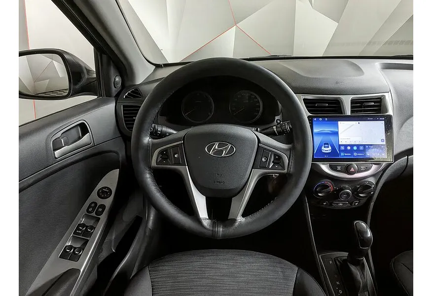 Hyundai Solaris 1.6 AT (123 л.с.) Comfort Черный в АВИЛОН. Слайд №14