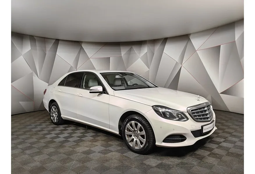 Mercedes-Benz E-Класс E 200 T BlueEfficiency 7G-Tronic Plus (184 л.с.) Белый в АВИЛОН. Слайд №3