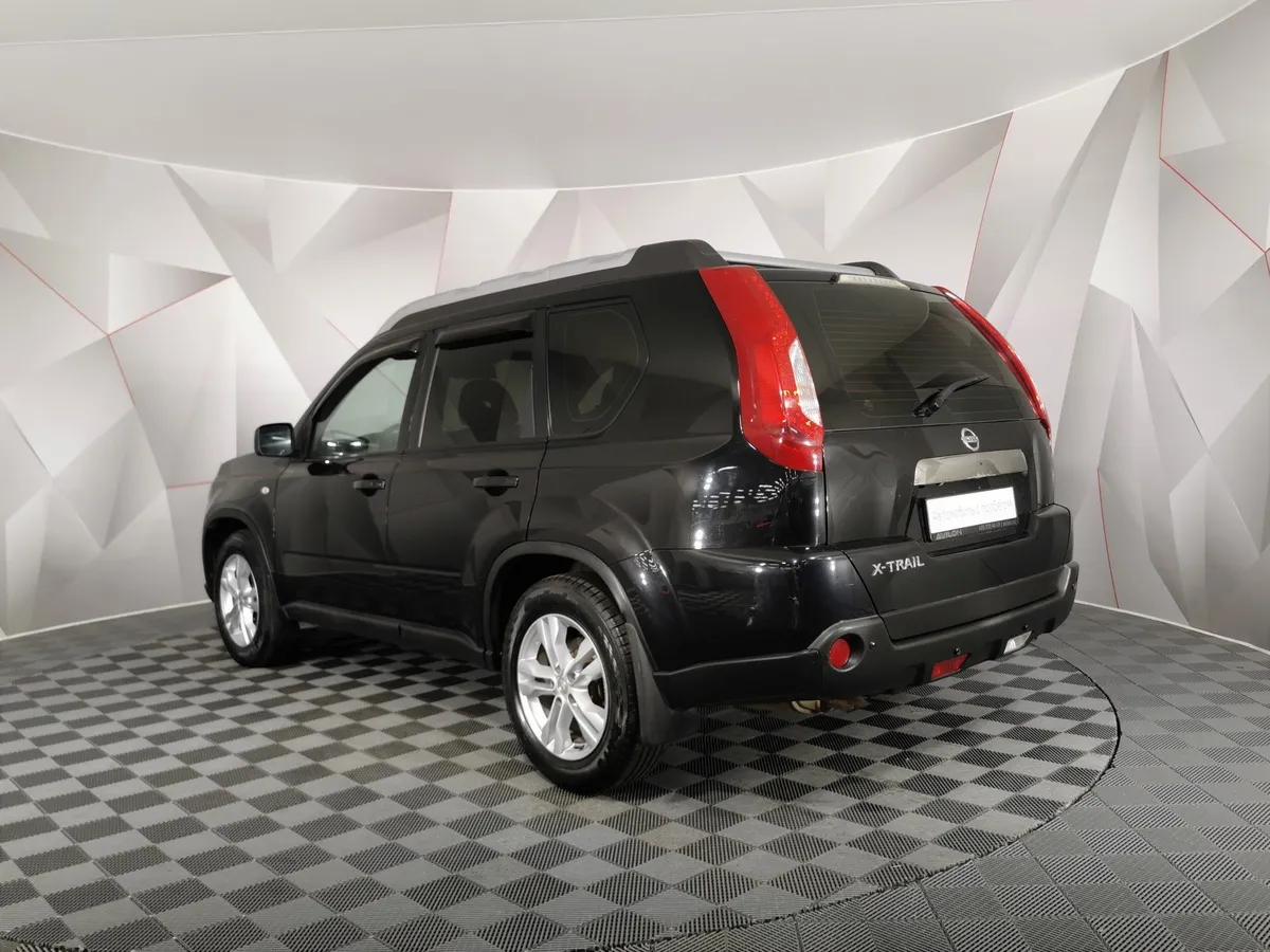 Nissan X-Trail 2.5 CVT AWD (171 л.с.) LE Top Черный в АВИЛОН. Слайд №4
