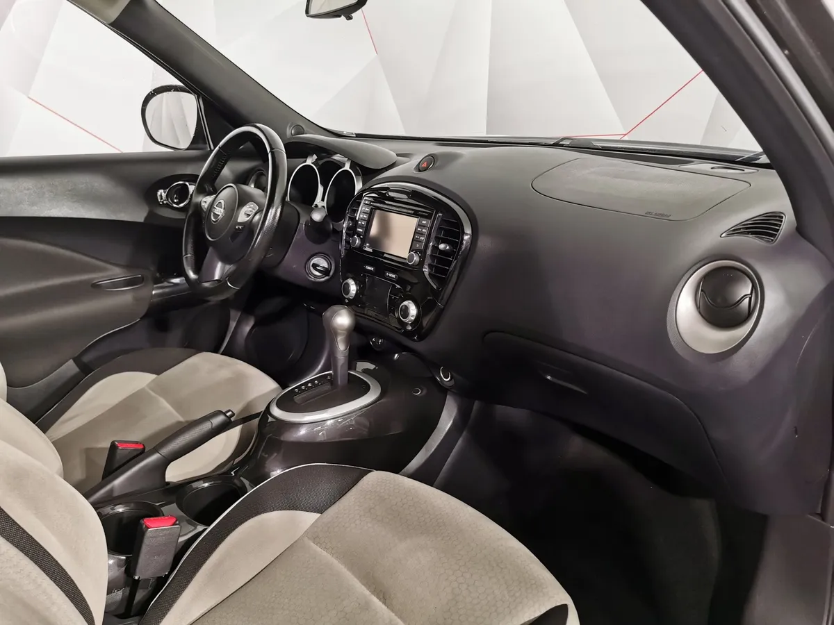 Nissan Juke 1.6 CVT (117 л.с.) Черный в АВИЛОН. Слайд №11