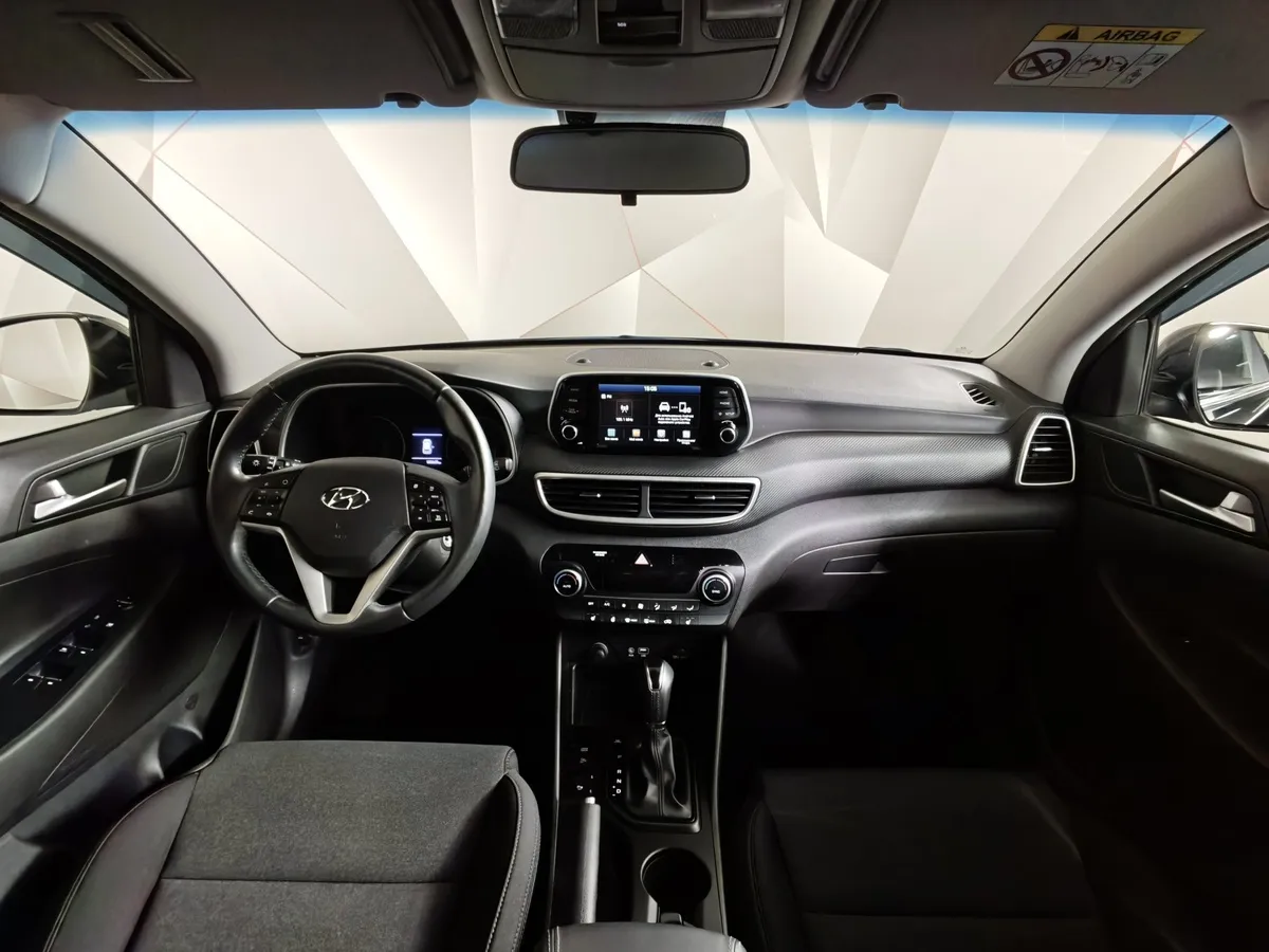 Hyundai Tucson 2.0 (150 л.с.) MPI-6AT-2WD Family Черный в АВИЛОН. Слайд №14