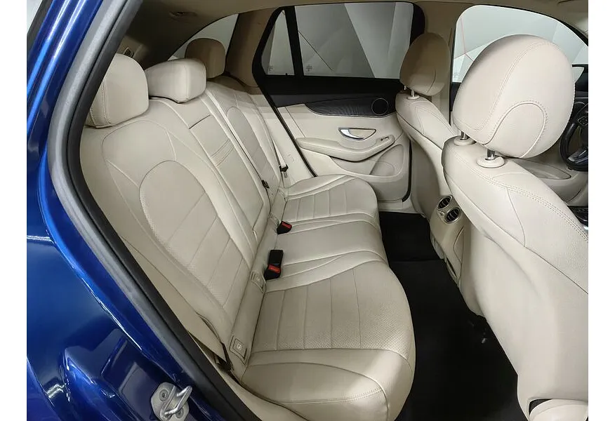 Mercedes-Benz GLC 250 9G-TRONIC 4MATIC (211 л.с.) Особая серия Синий в АВИЛОН. Слайд №15