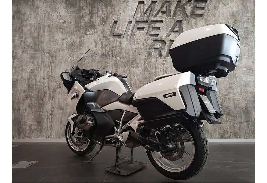 BMW Motorrad R 1250 RT R 1250 RT 1254 см³ (136) 1254 Белый в АВИЛОН. Слайд №5