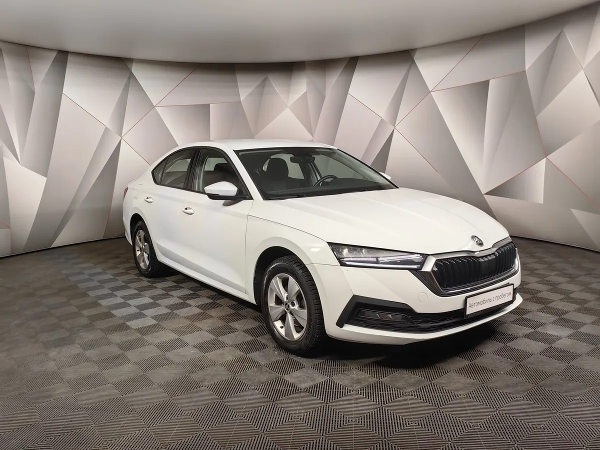Skoda Octavia 1.4 AT FWD (150 л.с.) Белый в АВИЛОН. Слайд №3