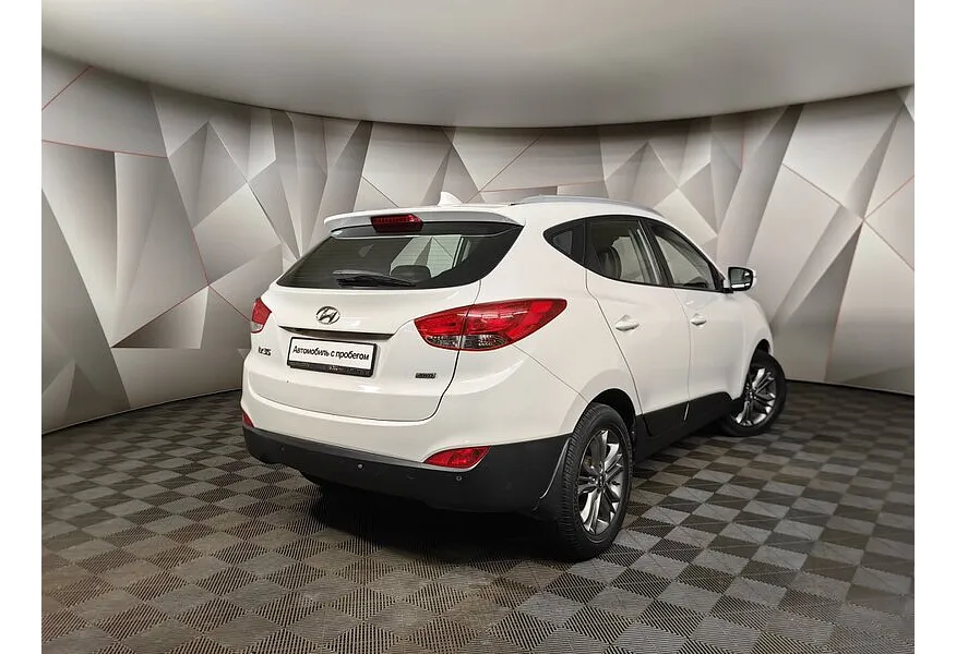 АВИЛОН - Hyundai ix35 2.0 AT 4WD (150 л.с.) Comfort Белый - slide 7