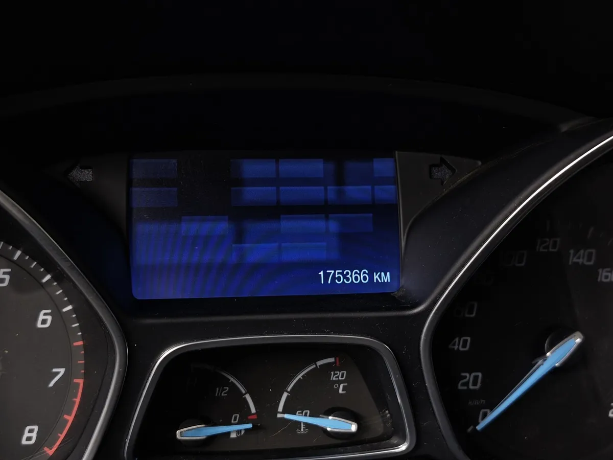 Ford Focus 1.6 PowerShift (125 л.с.) Titanium Коричневый в АВИЛОН. Слайд №15