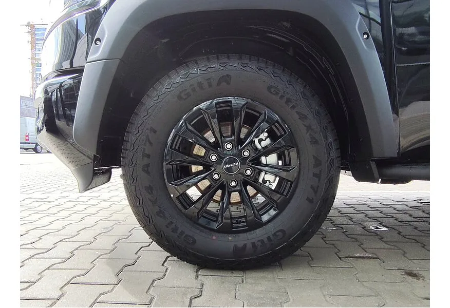 Foton Tunland V9 2.0T AT 4WD (159 л.с.) Prestige Черный в АВИЛОН. Слайд №14