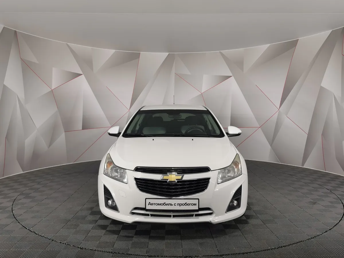 Chevrolet Cruze 1.8 MT (141 л.с.) Белый в АВИЛОН. Слайд №7