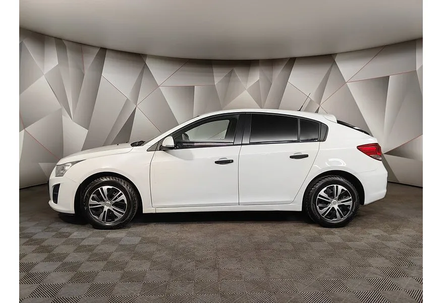 Chevrolet Cruze 1.6 AT (109 л.с.) Белый в АВИЛОН. Слайд №5