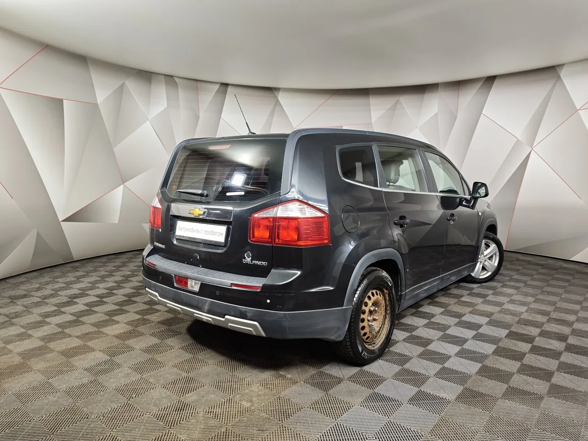 Chevrolet Orlando 1.8 AT (141 л.с.) Черный в АВИЛОН. Слайд №2