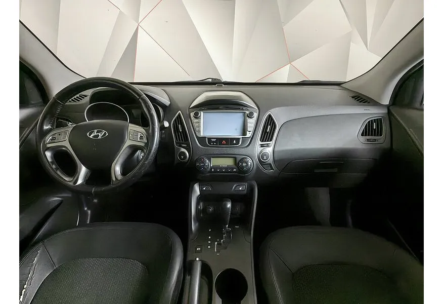 Hyundai ix35 2.0 CRDi AT 4WD (184 л.с.) Comfort + Navi Белый в АВИЛОН. Слайд №13