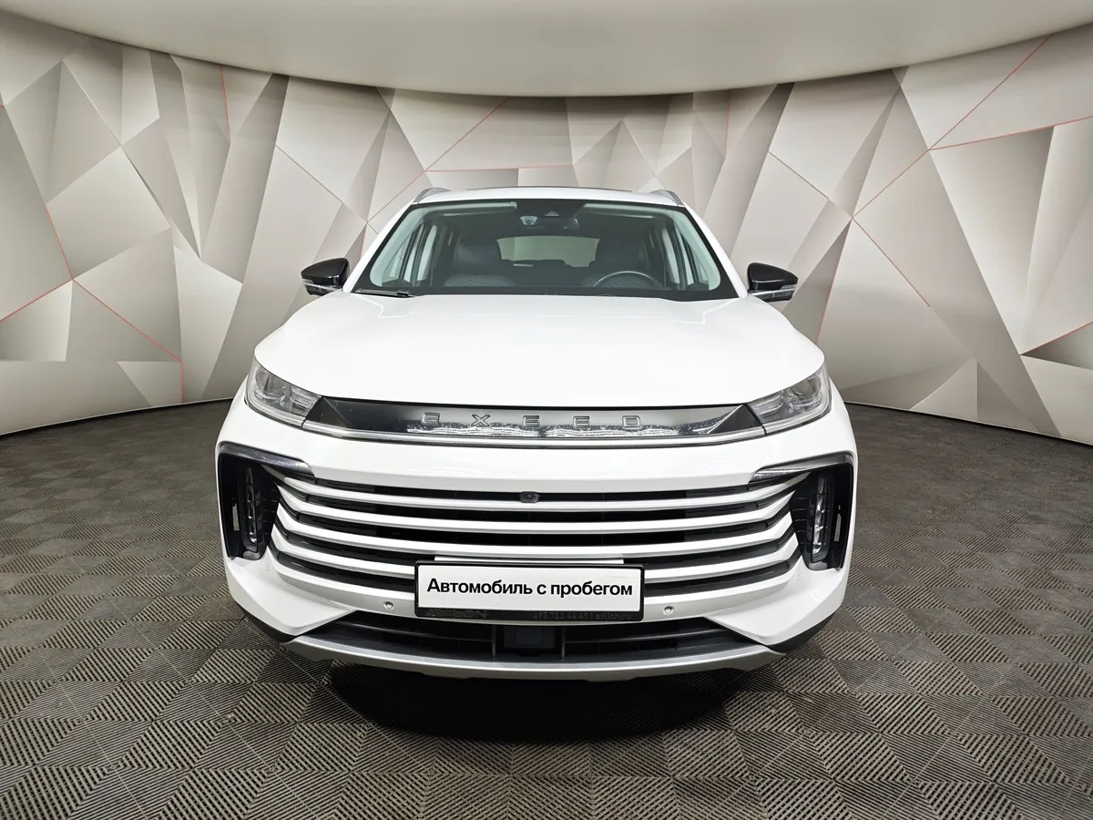 EXEED TXL 2.0 DCT7 AWD (197 л.с.) Sport Edition Белый в АВИЛОН. Слайд №7