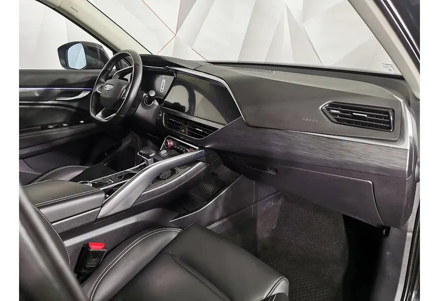 Geely Tugella 2.0 AT AWD (238 л.с.) Flagship Черный в АВИЛОН. Слайд №11