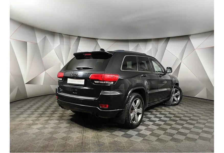 Jeep Grand Cherokee 3.0 TD AT (241 л.с.) Overland Черный в АВИЛОН. Слайд №2