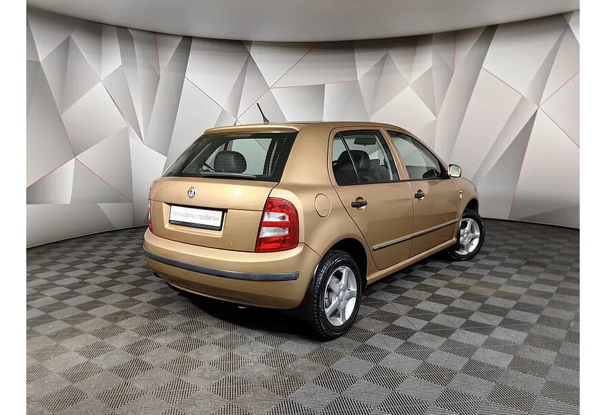 LIVE. Слайд №8