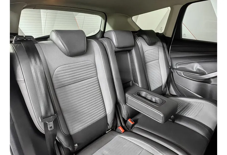 АВИЛОН - Ford Kuga 1.6 EcoBoost AT AWD (150 л.с.) Titanium Белый - slide 12