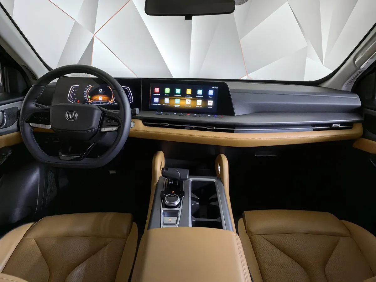 Changan HUNTER PLUS 2.0 AT 4WD (226 л.с.) Luxe Белый в АВИЛОН. Слайд №13