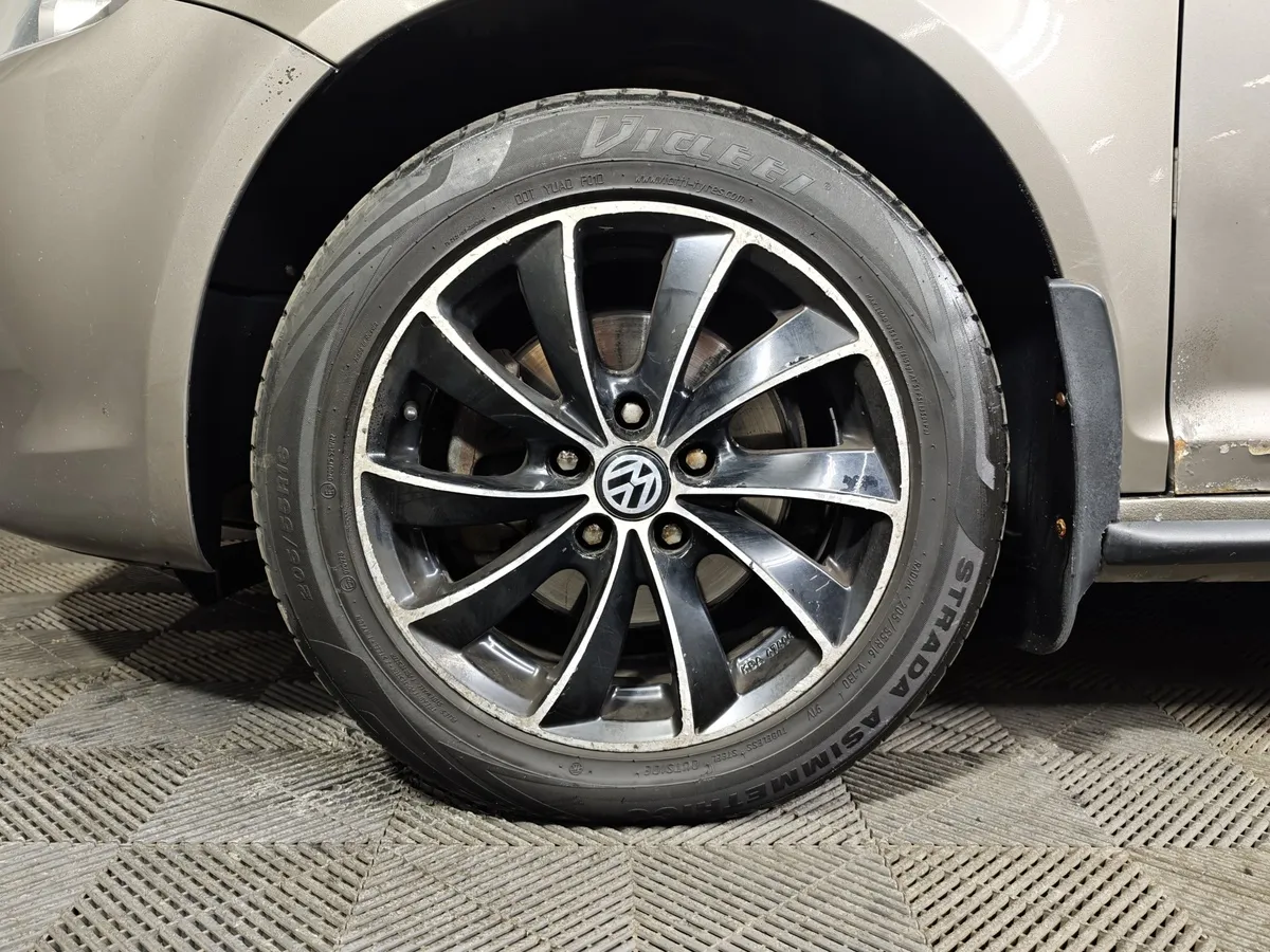 Volkswagen Golf 1.4 TSI DSG (122 л.с.) Trendline Коричневый в АВИЛОН. Слайд №9