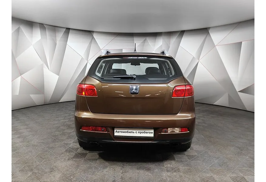 Luxgen 7 2.2 AT 4WD (175 л.с.) Комфорт Плюс Коричневый в АВИЛОН. Слайд №8