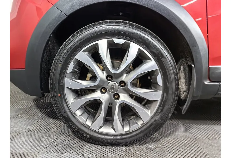 ВАЗ (Lada) XRAY Cross 1.8 MT (122 л.с.) Comfort Красный в АВИЛОН. Слайд №9