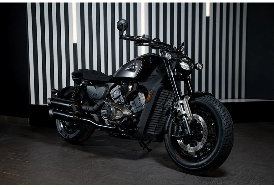 АВИЛОН - QJMOTOR SRV 600V 561 см³ (68 л.с.) (68) 561 Черный - slide 9564930