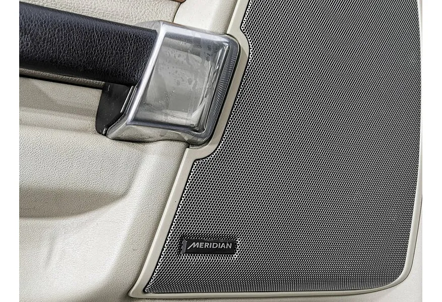 LIVE. Слайд №22