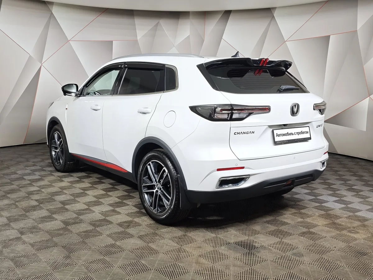 Changan UNI-S 1.5T 7DCT 2WD (181 л.с.) Tech Plus Белый в АВИЛОН. Слайд №4