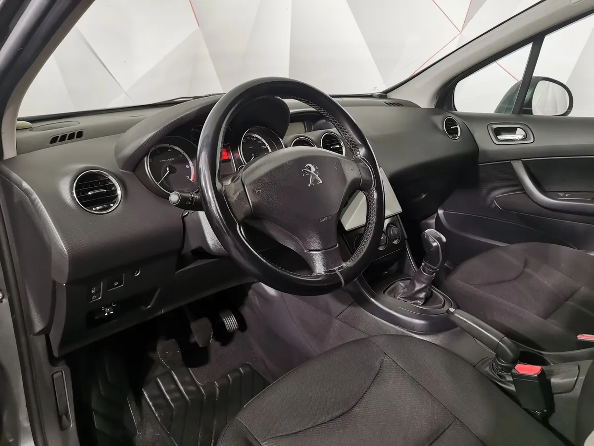 Peugeot 408 1.6 HDi MT (114 л.с.) Active Серый в АВИЛОН. Слайд №18