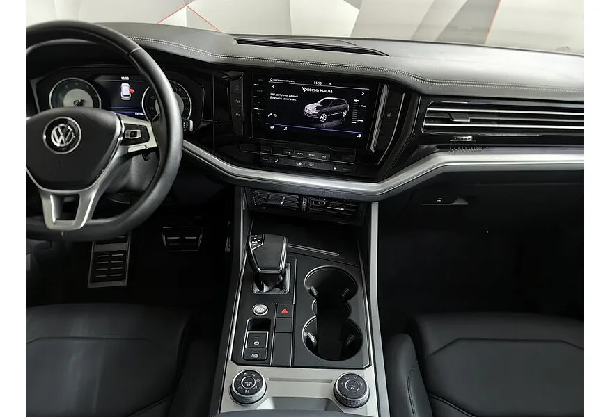 Volkswagen Touareg 2.0 TSI Tiptronic 4Motion (249 л.с.) Respect Черный в АВИЛОН. Слайд №15