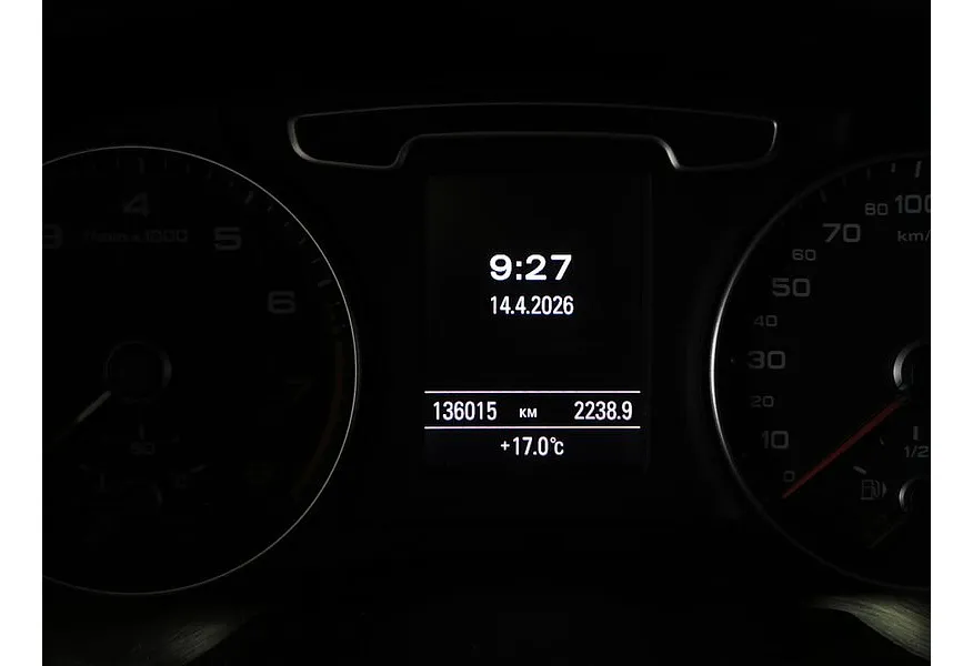 Audi Q3 2.0 TFSI quattro S tronic (170 л.с.) Черный в АВИЛОН. Слайд №13