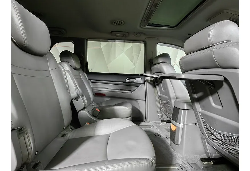 SsangYong Stavic 2.0 D T-tronic 4WD (149 л.с.) Comfort Красный в АВИЛОН. Слайд №16