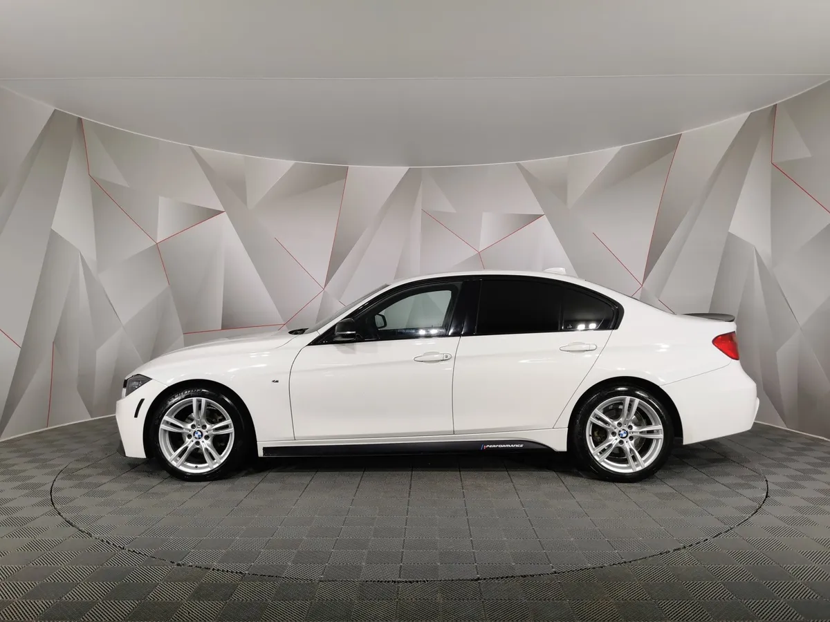 BMW 3 серия 320i xDrive AT (184 л.с.) M Sport Белый в АВИЛОН. Слайд №5