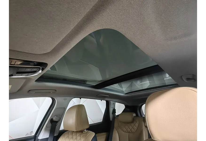 Hyundai Santa Fe 2.2 (200 л.с.) CRDi - 8AT High-Tech + Exclusive Зеленый в АВИЛОН. Слайд №24