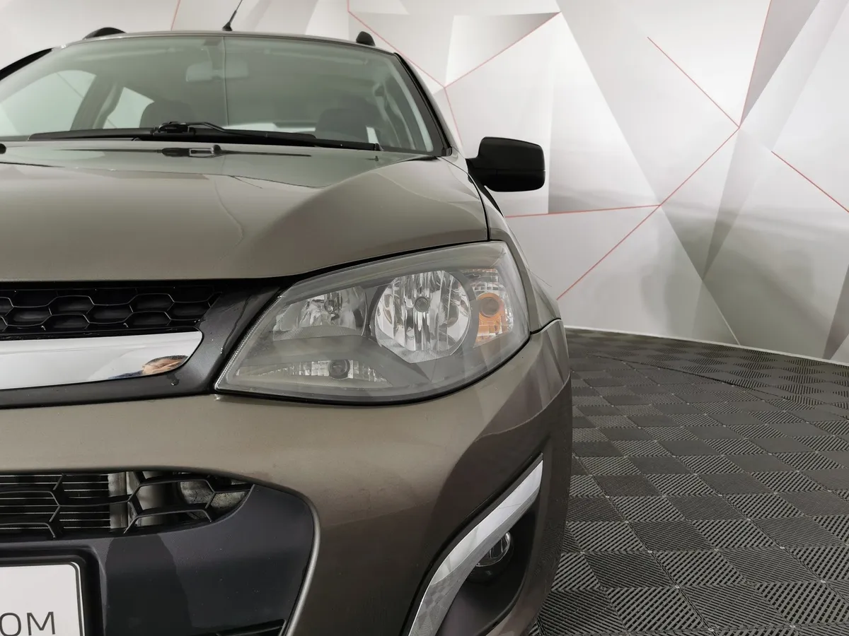 ВАЗ (Lada) Kalina 1.6 MT 16 кл (Евро-4) (98 л.с.) Золотой в АВИЛОН. Слайд №10