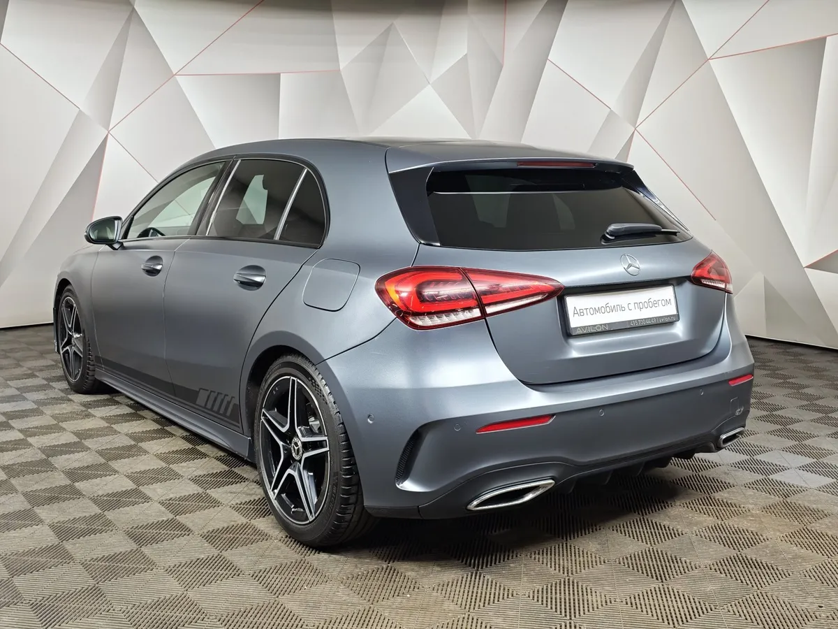 Mercedes-Benz A-Класс A 200 7G-DCT (150 л.с.) Sport Серый в АВИЛОН. Слайд №4
