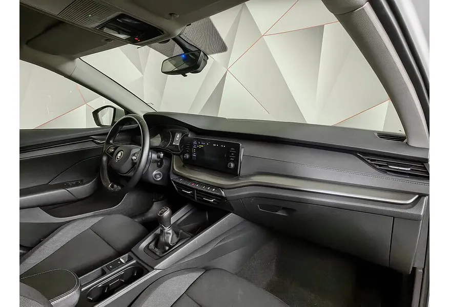 Skoda Octavia 1.4 MT FWD (150 л.с.) Белый в АВИЛОН. Слайд №12