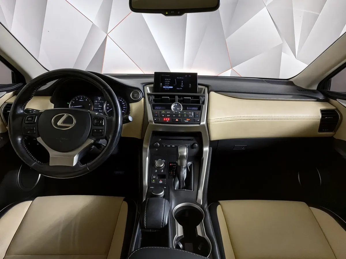 Lexus NX 200 CVT AWD (150 л.с.) Серый в АВИЛОН. Слайд №14