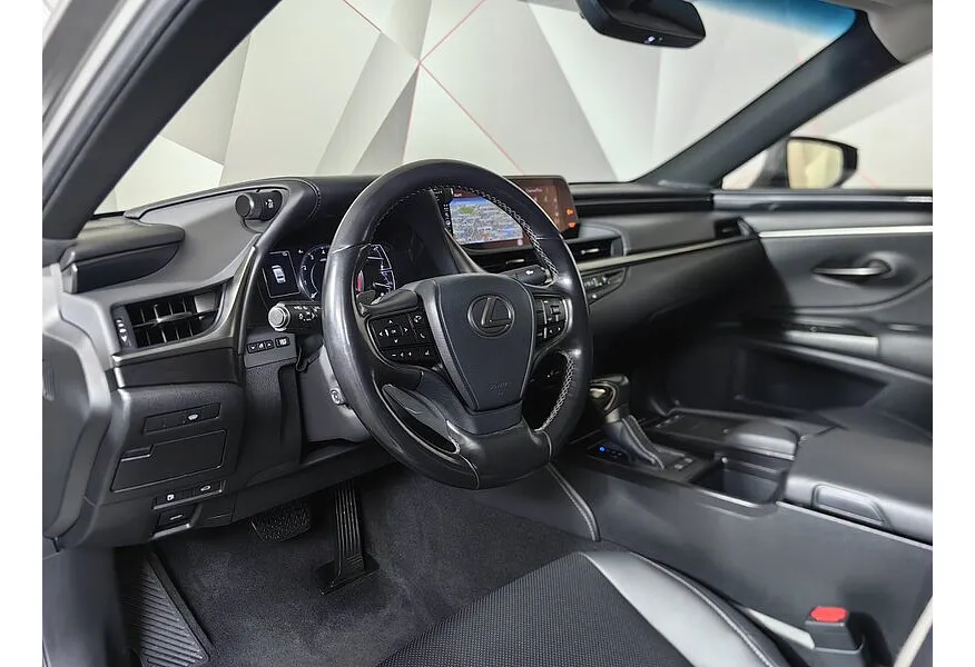 Lexus ES 250 AT (184 л.с.) Серый в АВИЛОН. Слайд №18