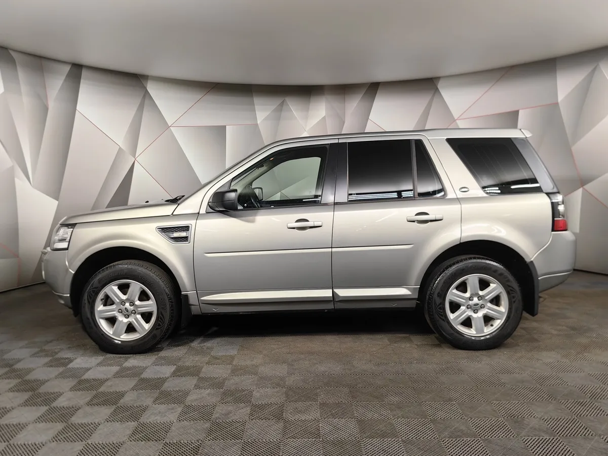 Land Rover Freelander 2.2 TD4 AT 4WD (150 л.с.) Серый в АВИЛОН. Слайд №5