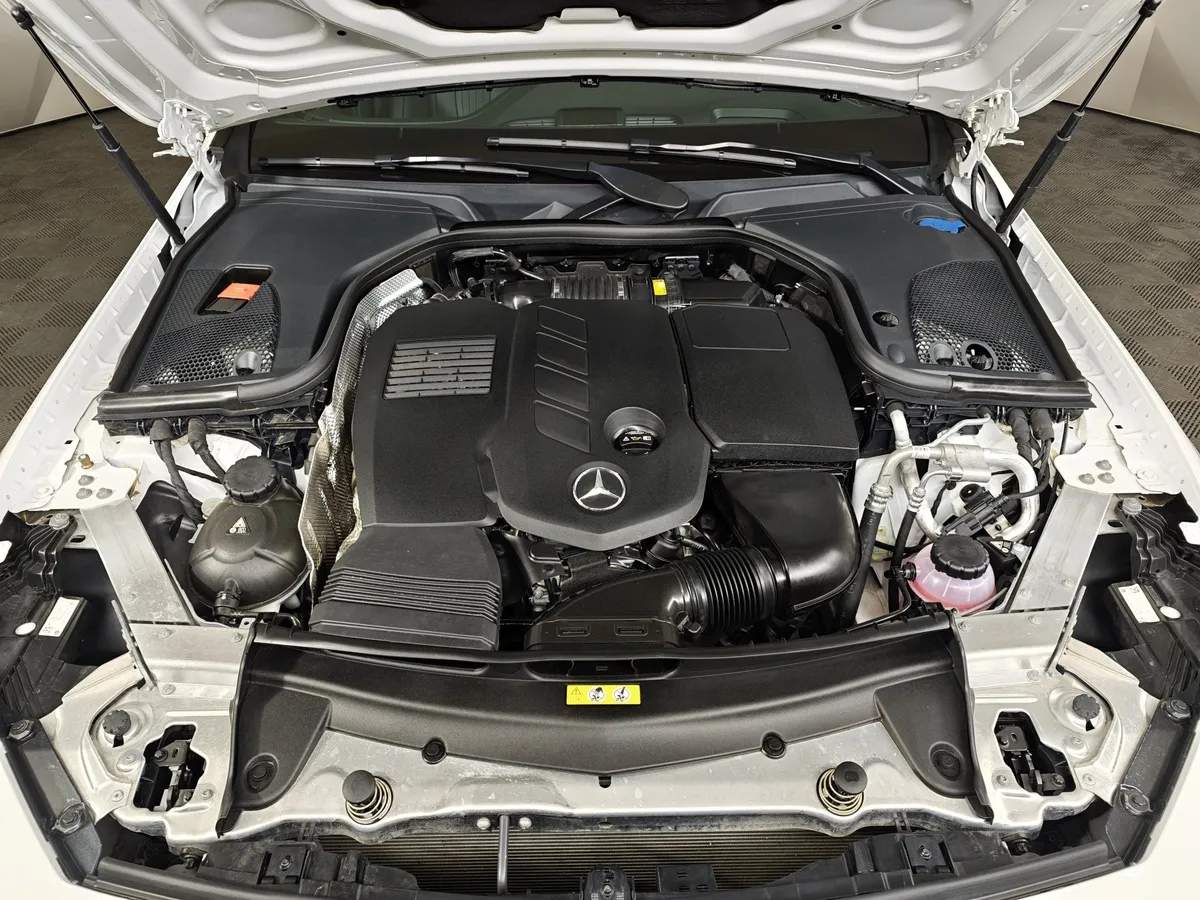Mercedes-Benz CLS 300d 9G-TRONIC 4MATIC+ (265 л.с.) Белый в АВИЛОН. Слайд №11