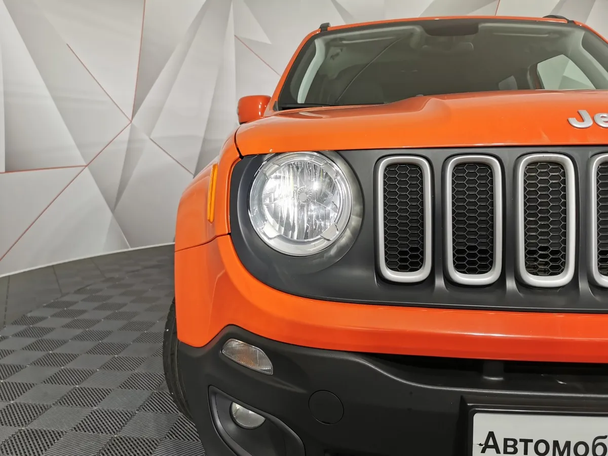 Jeep Renegade 1.4 AMT (140 л.с.) Limited Оранжевый в АВИЛОН. Слайд №10