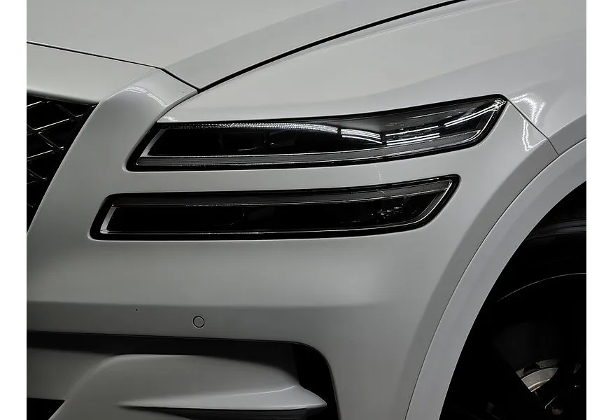 Genesis GV80 2.5 T-GDI 8AT 4WD (249 л.с.) Executive Белый в АВИЛОН. Слайд №10