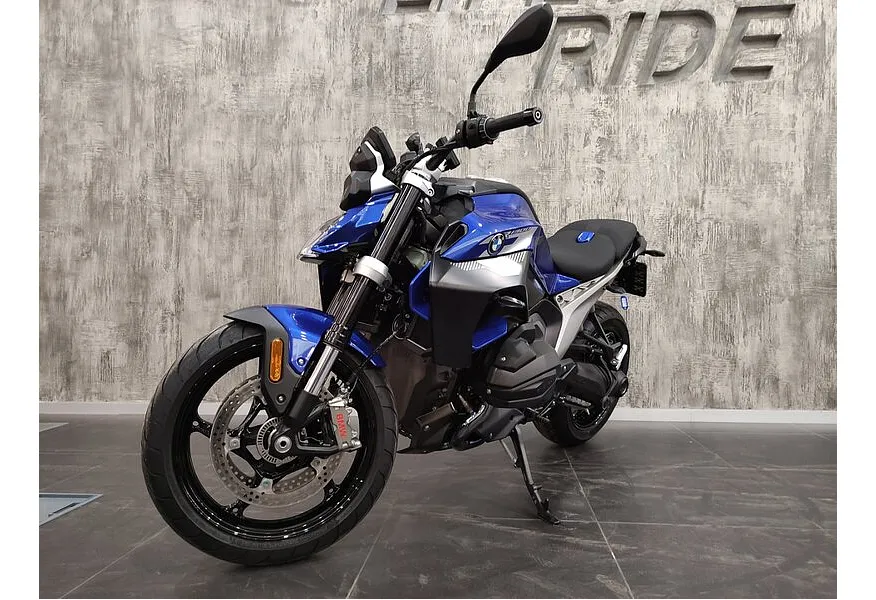 АВИЛОН - BMW Motorrad R 1300 R R 1300 R 1300 см³ (145 л.с.) (145) 1300 Синий - slide 9866003