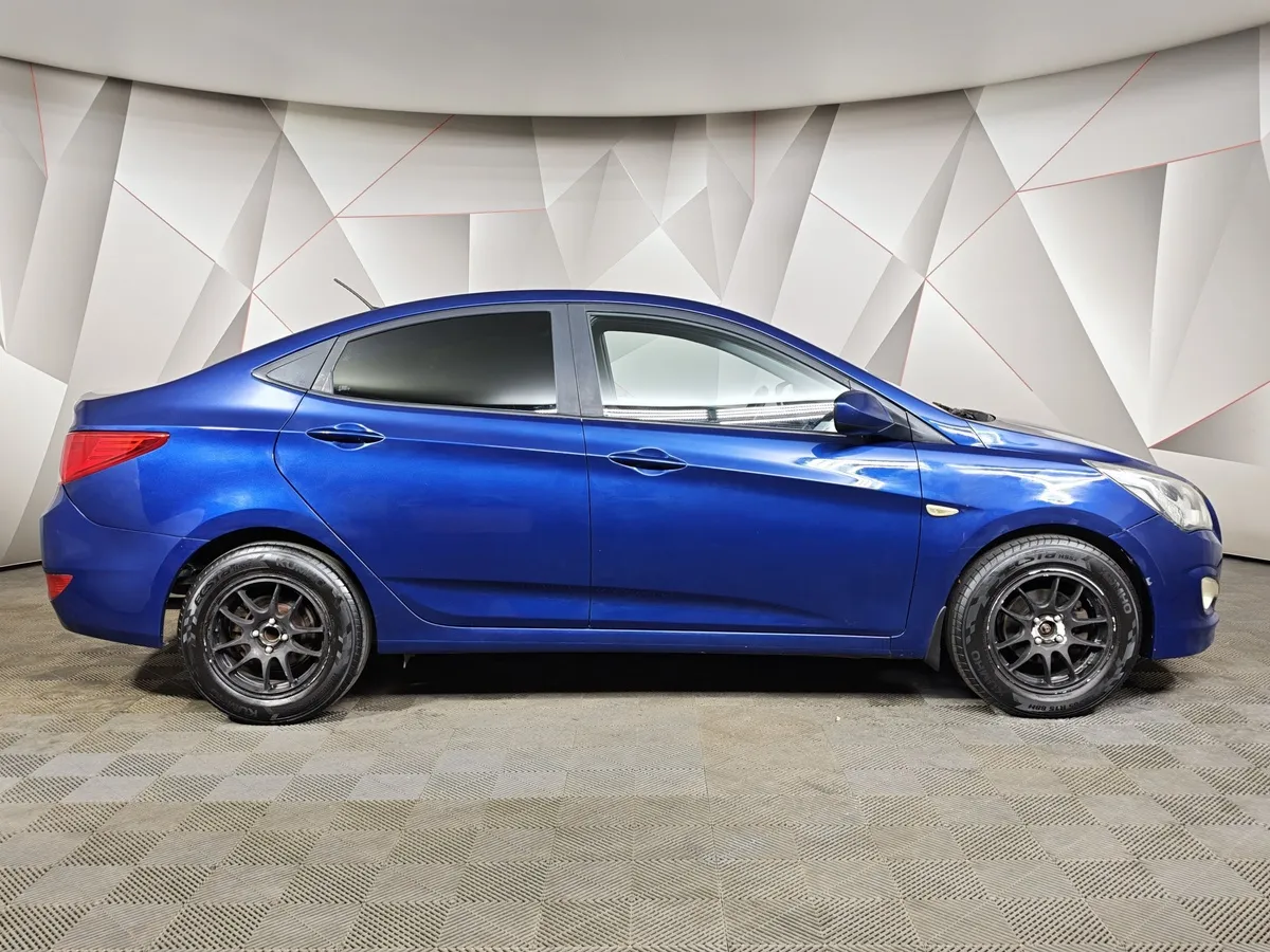 Hyundai Solaris 1.6 AT (123 л.с.) Comfort Синий в АВИЛОН. Слайд №6