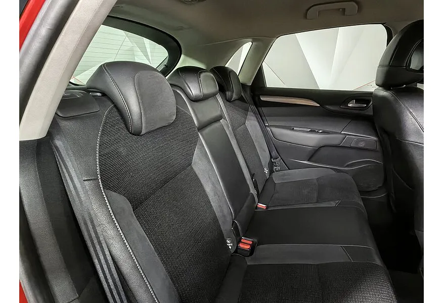 Citroen C4 1.6 VTi AT (120 л.с.) Красный в АВИЛОН. Слайд №14