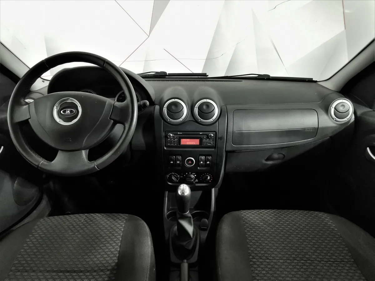 ВАЗ (Lada) Largus 1.6 MT 16 кл (5 мест) (102 л.с.) Белый в АВИЛОН. Слайд №13