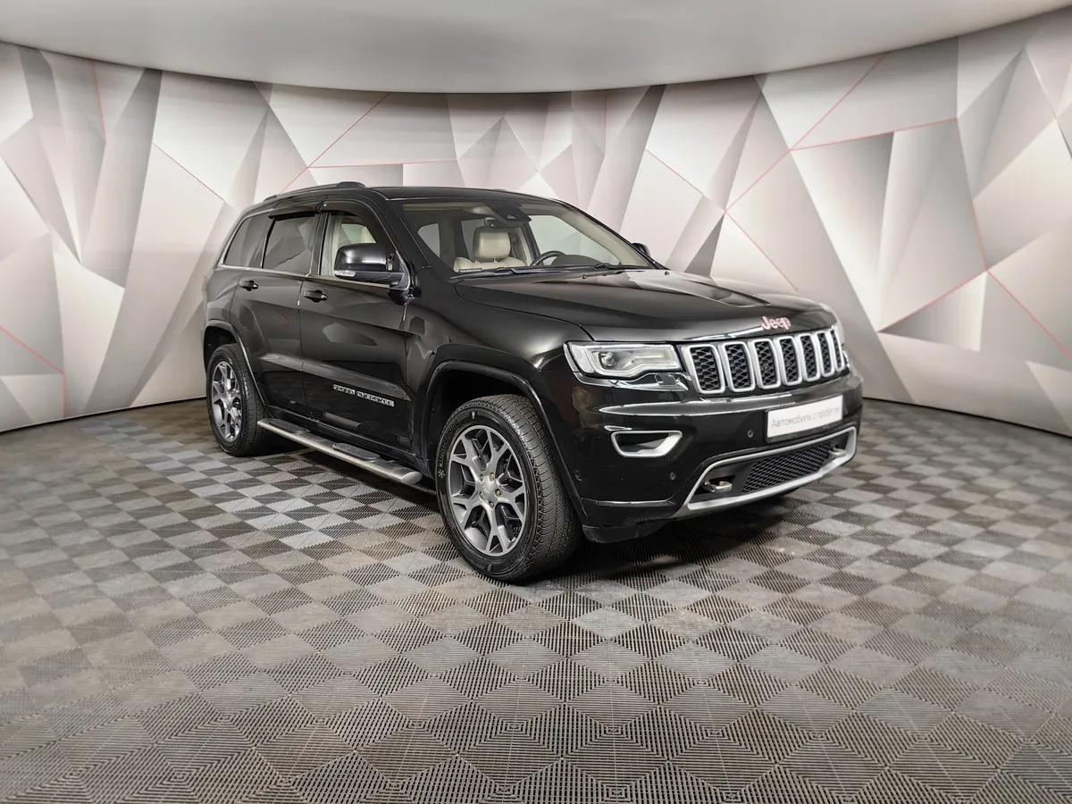 Jeep Grand Cherokee 3.6 AT AWD (286 л.с.) Overland Черный в АВИЛОН. Слайд №3