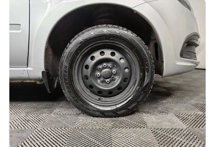 ВАЗ (Lada) Granta 1.6 MT 8кл (87 л.с.) Серый в АВИЛОН. Слайд №9 ВАЗ (Lada) Granta 1.6 MT 8кл (87 л.с.) Серый в АВИЛОН. Слайд №9