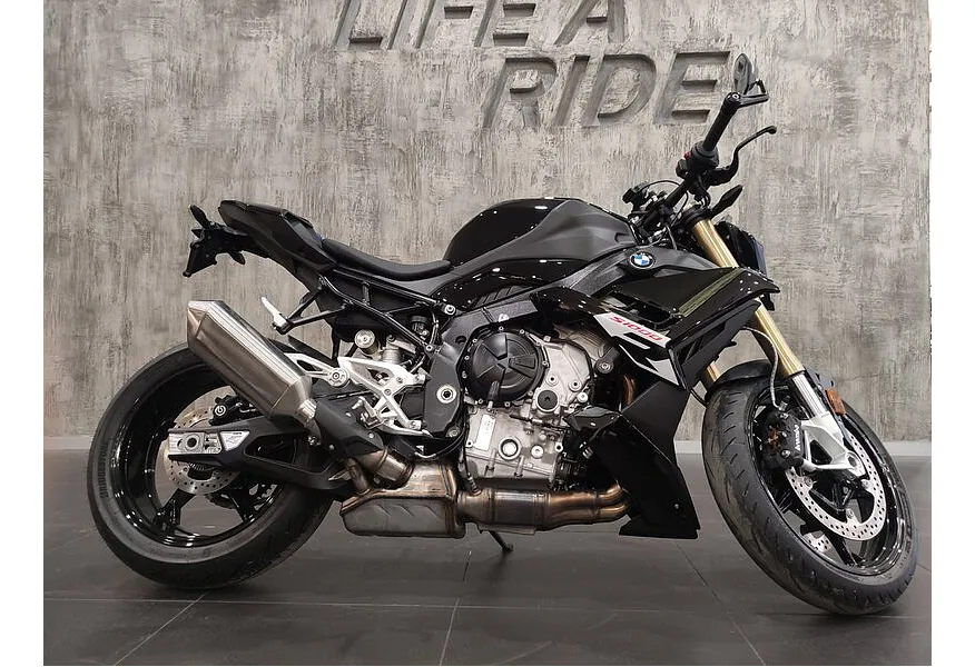 BMW Motorrad S 1000 R S 1000 R 999 см³ (160) 999 Серый в АВИЛОН. Слайд №4